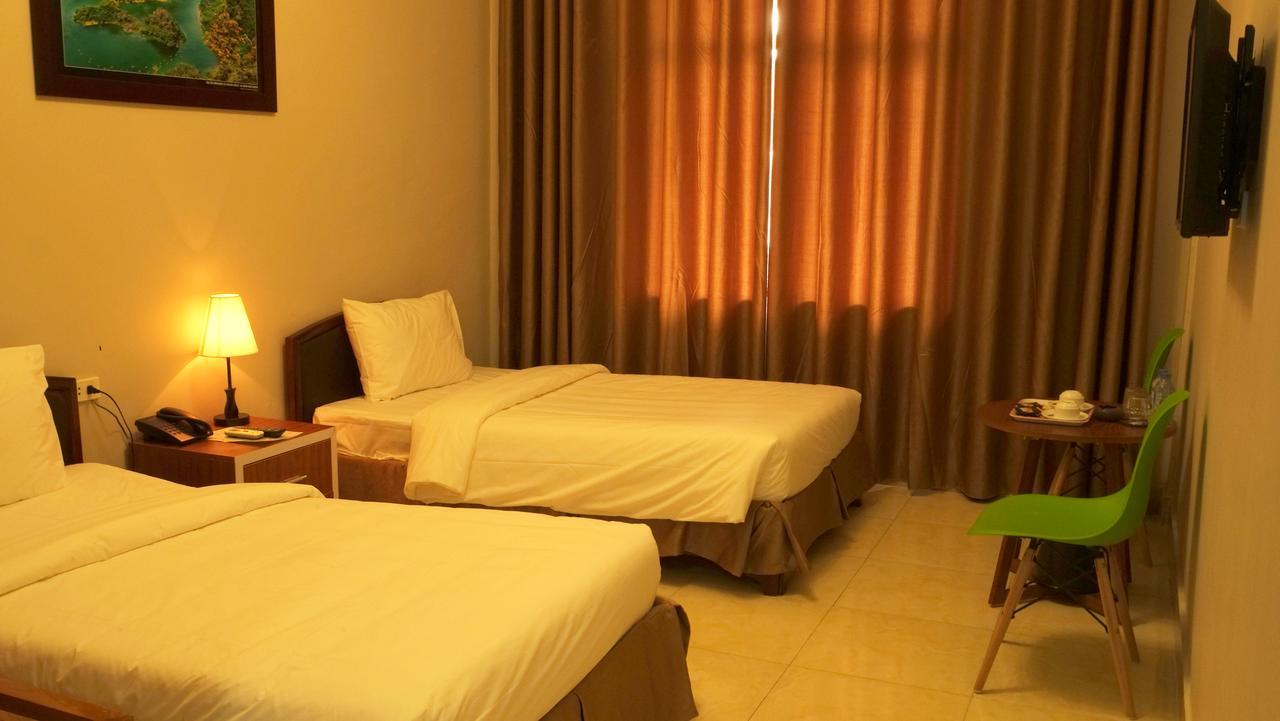Hoa Lu Hotel 宁平 外观 照片