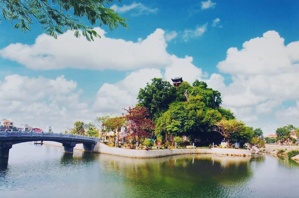 Hoa Lu Hotel 宁平 外观 照片